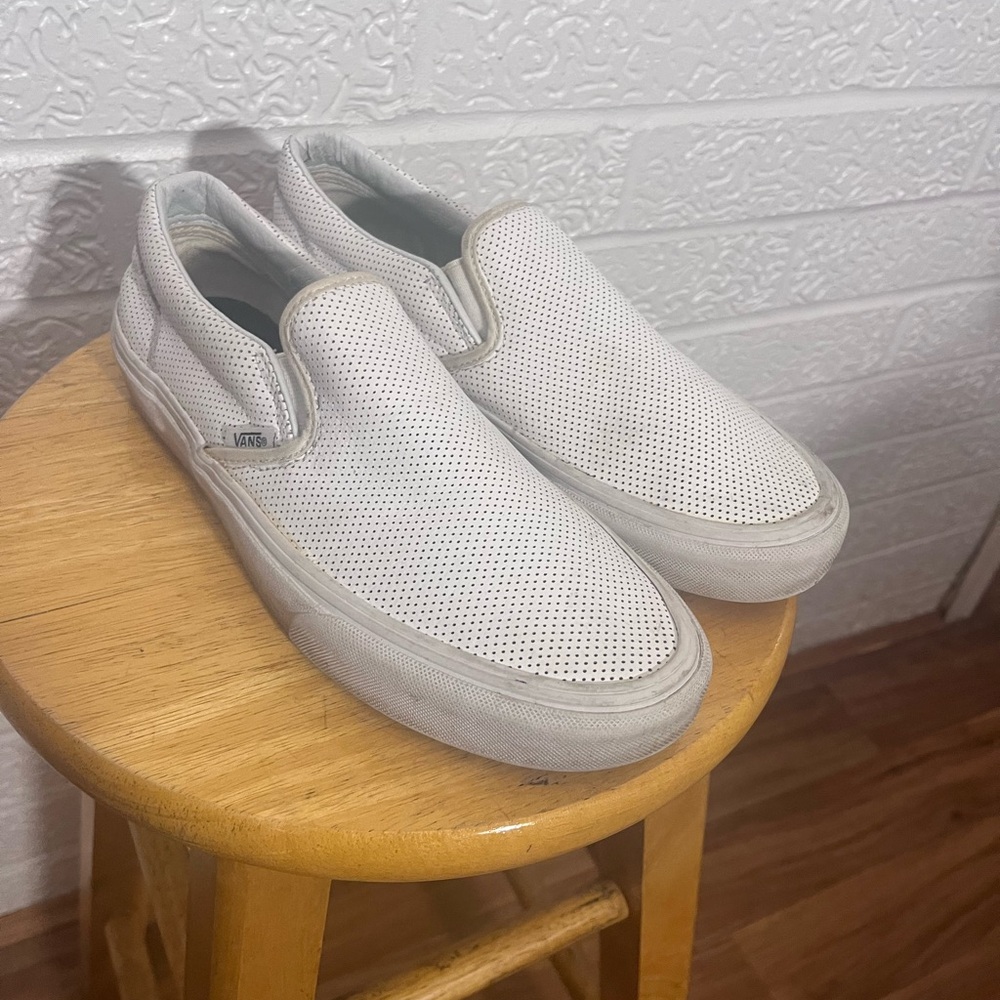 Vans - Picture 4 of 4